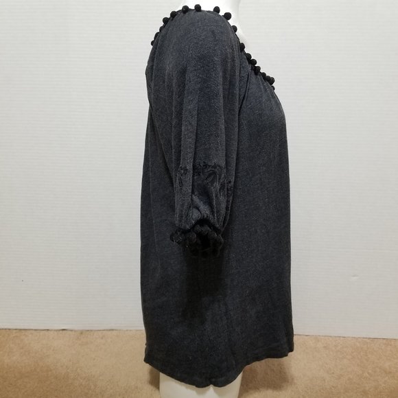 C. Keer top Small peasant pom trim floral embroidered bogo keyhole Anthropologie - Picture 4 of 10